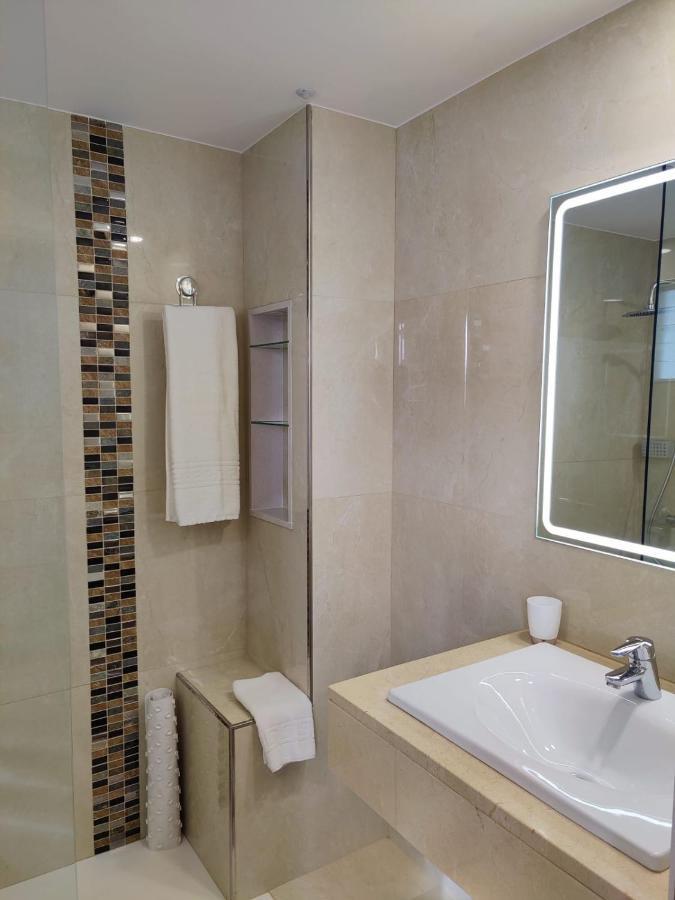 Private Apartment 150 Hg Tenerife Sur Los Cristianos  Extérieur photo